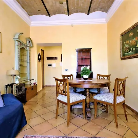 דירה Bellezza Al Colosseo - & Apts *