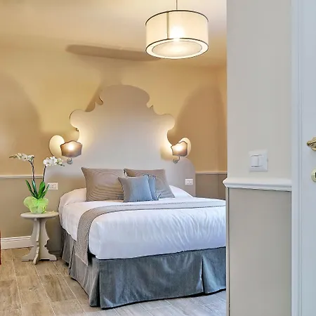 Appartement Bellezza Al Colosseo - & Apts Rome