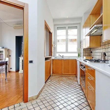 Bellezza Al Colosseo - & Apts Appartement *