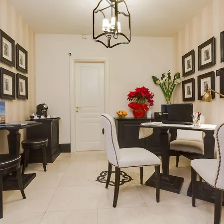 Appartement Bellezza Al Colosseo - & Apts