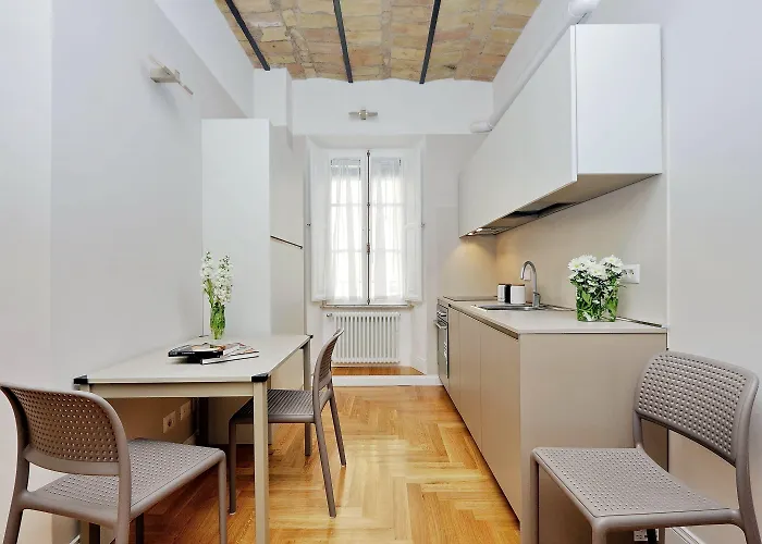 Bellezza Al Colosseo - & Apts Apartment