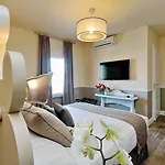 Apartament Bellezza Al Colosseo - & Apts *