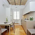 Bellezza Al Colosseo - & Apts Apartament