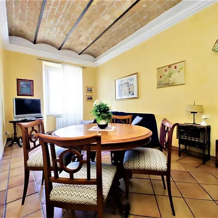 Bellezza Al Colosseo - & Apts شقة
