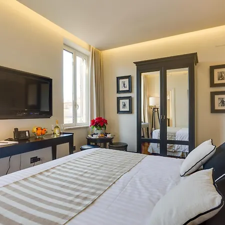 Bellezza Al Colosseo - & Apts شقة